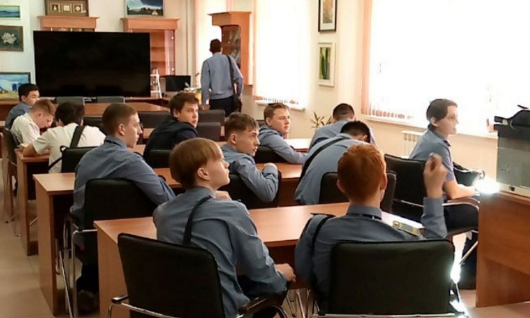 Экскурсии студентов УУКЖТ ИрГУПС в Национальную библиотеку РБ продолжаются