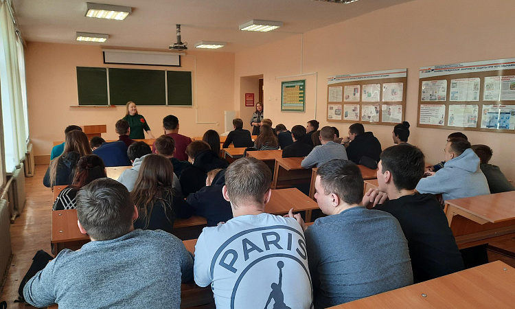 Тренинг «Просто о сложном»  состоялся в ЗабИЖТ