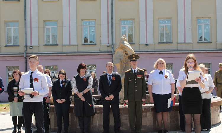 Митинг, посвящённый 79 годовщине Великой Победы советского народа в Великой Отечественной войне, в УУКЖТ ИрГУПС