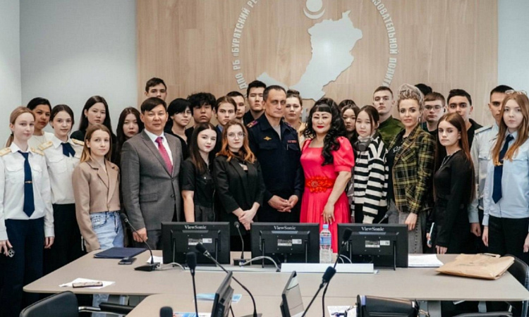 Студенты УУКЖТ ИрГУПС приняли участие в обучающем семинаре "Методика подготовки и проведения лекций"