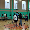 🏀 Открытый турнир «Время молодых» на площадке спортивного зала Сибирского колледжа транспорта и строительства в самом разгаре!