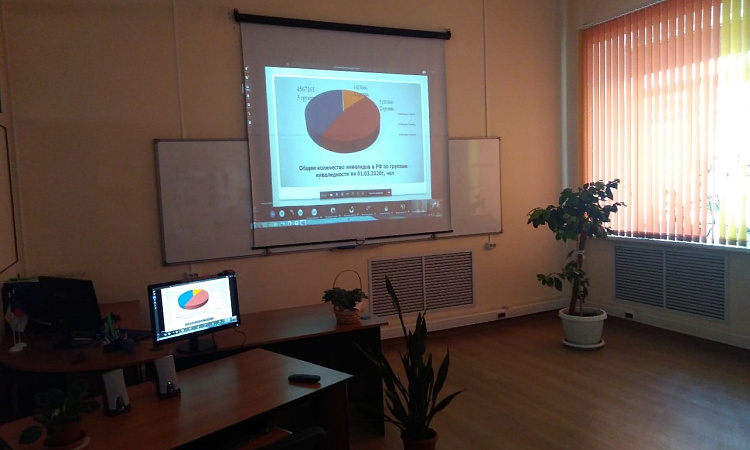 Стартовала дистанционная защита дипломных проектов