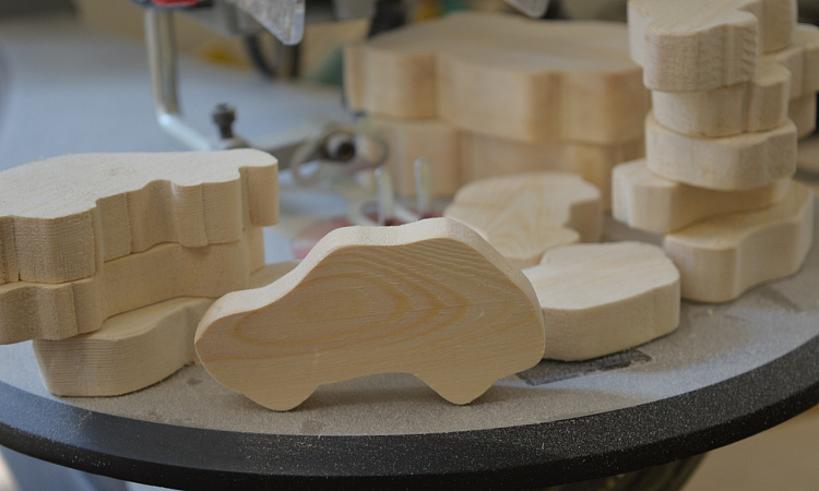 Чтобы поверить в добро, надо начать делать его