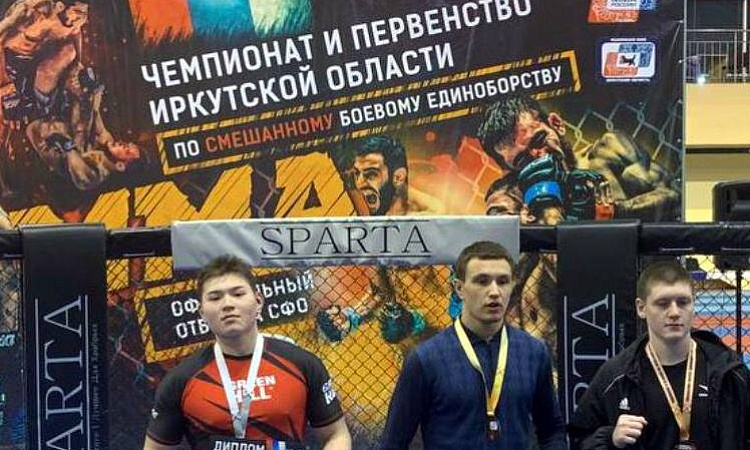 Онбоев Иван — серебряный призер чемпионата Иркутской области по смешанным единоборствам
