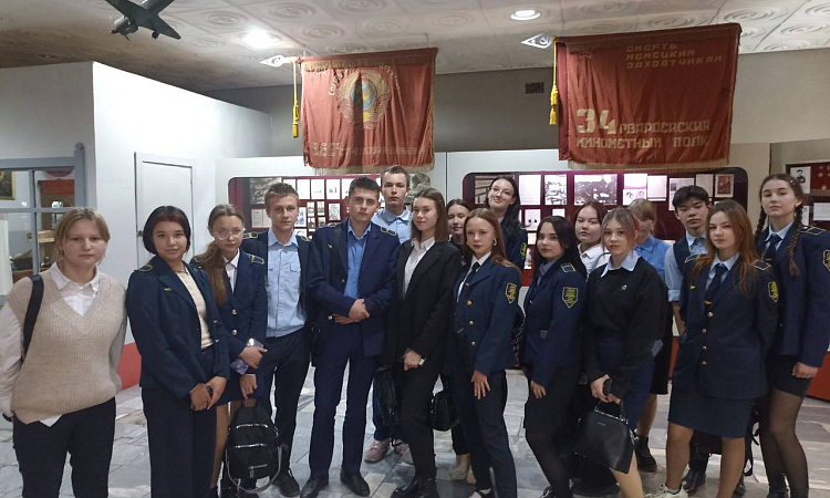 Студенты ЧТЖТ побывали на Уроке мужества