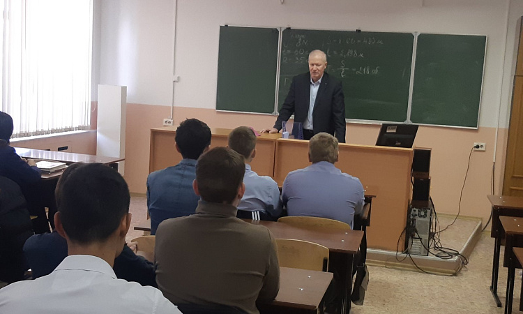 Встреча с ветераном ЗабЖД состоялась в техникуме