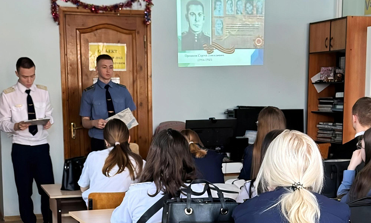 В УУКЖТ ИрГУПС «Открытый лекторий» Студенческой лиги лекторов РБ открылся на 2025 год