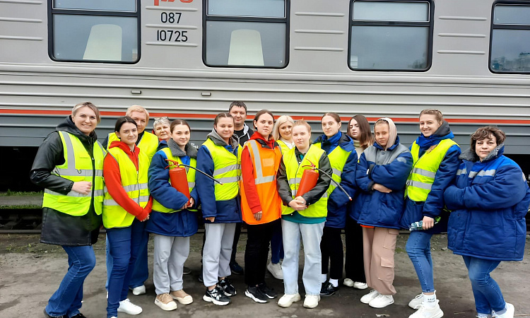 Помулева Галина студентка УУКЖТ ИрГУПС участница межрегионального этапа Чемпионата профмастерства "Профессионалы"