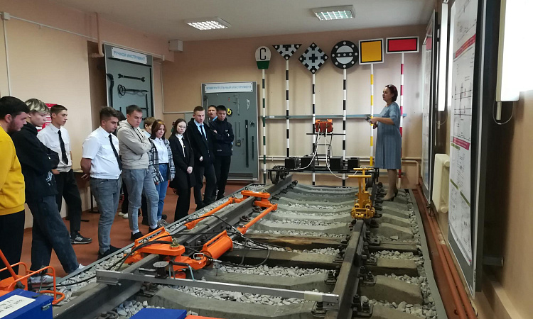 День открытых дверей провели в ЗабИЖТ