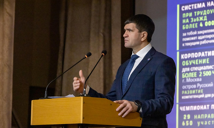 В ЧТЖТ состоялась встреча с начальником ЗабЖД Владимиром Антонцом В ЧТЖТ состоялась встреча с начальником ЗабЖД Владимиром Антонцом