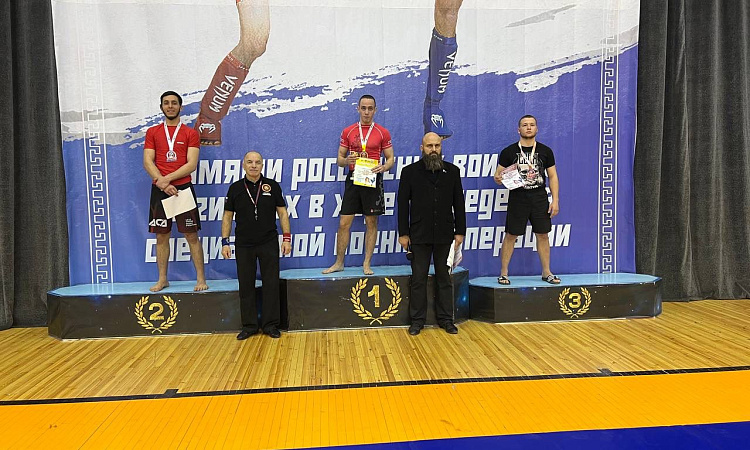 Студент МК ЖТ ИрГУПС принял участие в  соревнованиях по панкратиону  «Кубок героев» Студент МК ЖТ ИрГУПС принял участие в  соревнованиях по панкратиону  «Кубок героев»