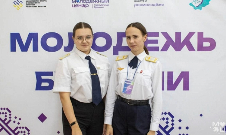 Студенты УУКЖТ ИрГУПС приняли участие семинаре-практикуме по молодежной политике