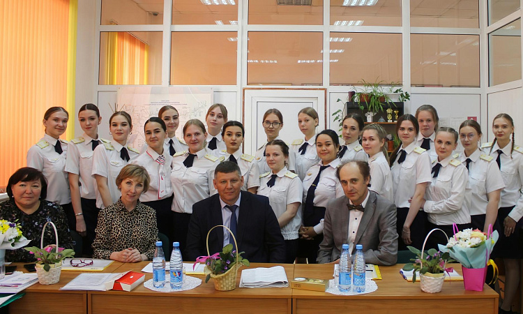 Защита ВКР на специальности "Сервис на транспорте" в УУКЖТ ИрГУПС