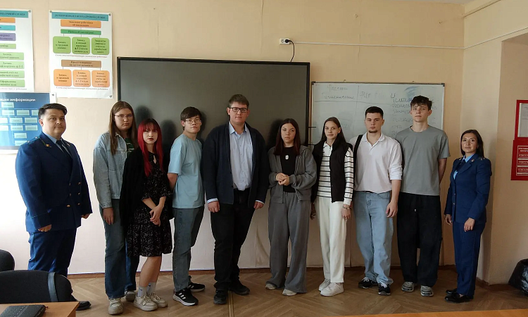 Правовая защита в приоритете: в ЗабИЖТ прошел прием транспортного прокурора для студентов льготных категорий
