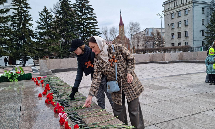Патриотическое мероприятие у мемориала памяти "Вечный огонь"