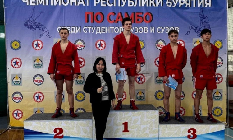 Студент УУКЖТ ИрГУПС Семиусов Павел занял 2 место в Чемпионате РБ по самбо