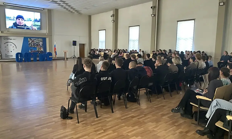 В нашем колледже и общежитии состоялась серия кинопоказов с обсуждением «Предательство» 